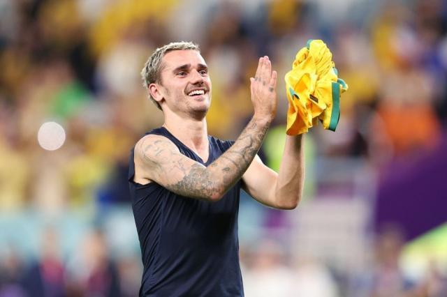 1669152112184048193.jpg FiMoBPWXwAM_6UH.jpg