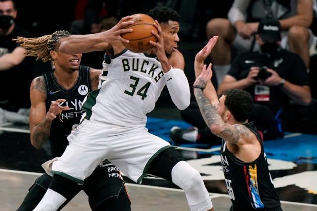 免费在线观看高清无插件赛事直播平台-在同一个坑里躺平任锤 布登霍尔泽还是熟悉的味道