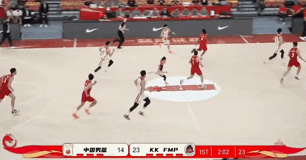NBA直播-赵维伦反击中送出妙传，焦泊乔上篮打进追至7分打停对手
